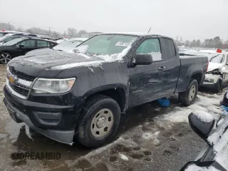 2015 Chevrolet Colorado 2WD with VIN 1GCHSAEA4F1146408, listed as a Copart auction lot 44567155 with 220,943 mi miles and Clean Title. Bid and sale history available at DreamBid. Image 1.
