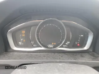 2017 Volvo S60 Inscription Platinum z VIN LYV402HMXHB129950, wystawiony jako Copart lot #54382365 z przebiegiem 92 868 mil mil oraz Szkoda całkowita • Salvage title. Historia ofert i sprzedaży dostępna na DreamBid. Obrazek 9.