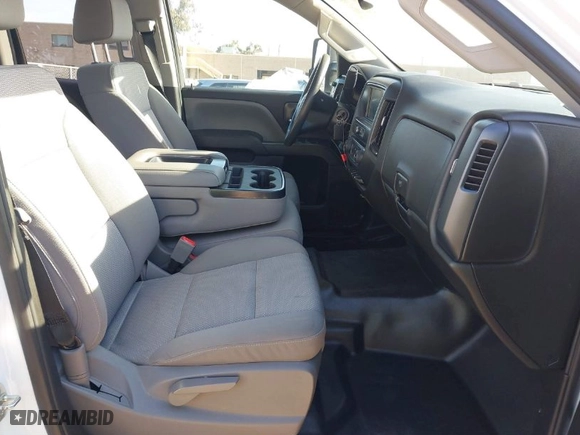 2019 Chevrolet Silverado 2500HD Work Truck with VIN 2GC2CREG1K1135926, listed as a IAAI auction lot 41614989 with 91,587 mi miles. Bid and sale history available at carsss.com. Image 5.