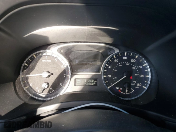 2013 Infiniti JX35 with VIN 5N1AL0MN1DC311938, listed as a Copart auction lot 70656364 with 131,258 mi miles and Salvage Title. Bid and sale history available at carsss.com. Image 9.