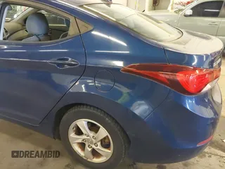 2015 Hyundai Elantra SE z VIN 5NPDH4AE3FH647340, wystawiony jako IAAI lot #39683590 z przebiegiem 149 884 mil mil oraz . Historia ofert i sprzedaży dostępna na DreamBid. Obrazek 15.