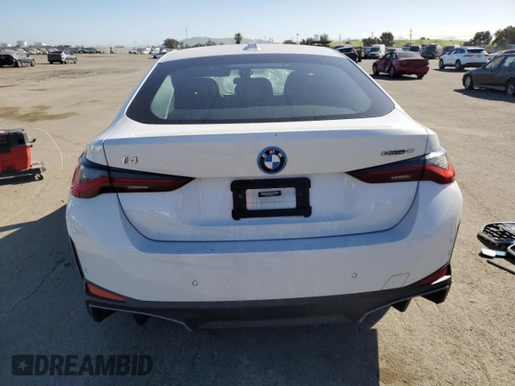 2023 BMW i4 eDrive40 z VIN WBY73AW05PFN75140, wystawiony jako Copart lot #46587175 z przebiegiem 28 426 mil mil oraz Szkoda całkowita • Salvage title. Historia ofert i sprzedaży dostępna na DreamBid. Obrazek 6.