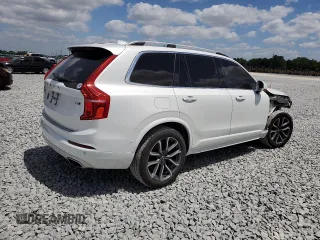 2018 Volvo XC90 Momentum z VIN YV4A22PK6J1216722, wystawiony jako Copart lot #51668285 z przebiegiem 69 136 mil mil oraz Szkoda całkowita • Salvage title. Historia ofert i sprzedaży dostępna na DreamBid. Obrazek 3.