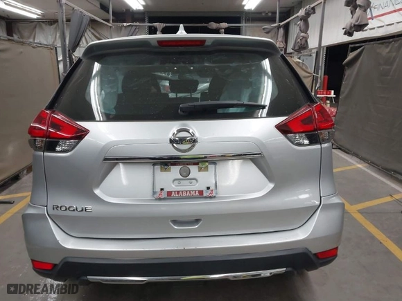 2018 Nissan Rogue S with VIN KNMAT2MT9JP585231, listed as a IAAI auction lot 41677191 with 130,315 mi miles. Bid and sale history available at carsss.com. Image 15.