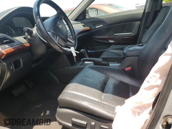 2011 Honda Crosstour EX-L z VIN 5J6TF2H57BL004727, wystawiony jako Copart lot #55180075 z przebiegiem 252 653 mil mil oraz Szkoda całkowita • Salvage title. Historia ofert i sprzedaży dostępna na DreamBid. Obrazek 7.