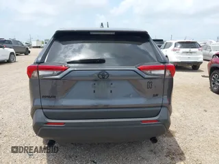 2023 Toyota RAV4 LE z VIN 2T3H1RFV0PC242415, wystawiony jako IAAI lot #42158883 z przebiegiem 11 413 mil mil oraz . Historia ofert i sprzedaży dostępna na DreamBid. Obrazek 16.