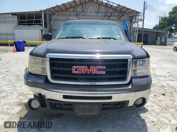 2011 GMC Sierra 1500 Work Truck z VIN 1GTR1TEX9BZ116050, wystawiony jako Copart lot #55281995 z przebiegiem 154 964 mil mil oraz Szkoda całkowita • Salvage title. Historia ofert i sprzedaży dostępna na DreamBid. Obrazek 5.