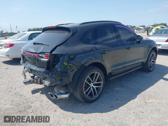 2024 Porsche Macan with VIN WP1AA2A55RLB14867, listed as a IAAI auction lot 41821087 with 7,254 mi miles and . Bid and sale history available at DreamBid. Image 4.