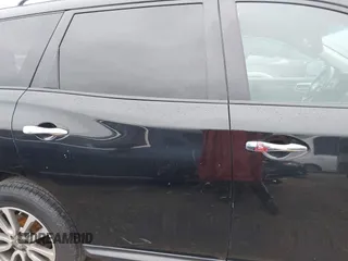 2016 Nissan Pathfinder Platinum с VIN 5N1AR2MN2GC600129, выставлен на аукционе IAAI как лот 42397347 с пробегом 204 491 миль миль и . История ставок и продаж доступна на DreamBid. Изображение 13.