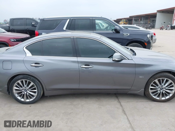 2018 Infiniti Q50 3.0t LUXE with VIN JN1EV7AP1JM362833, listed as a IAAI auction lot 41934415 with 91,970 mi miles. Bid and sale history available at carsss.com. Image 13.