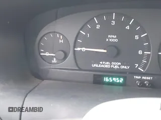 1996 Dodge Caravan z VIN 1B4GP55L7TB313983, wystawiony jako IAAI lot #41343592 z przebiegiem 165 952 mil mil oraz . Historia ofert i sprzedaży dostępna na DreamBid. Obrazek 7.