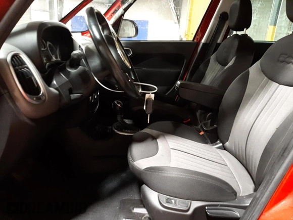 2015 FIAT 500L Easy with VIN ZFBCFABH3FZ034171, listed as a Copart auction lot 86753914 with 79,336 mi miles and Salvage title. Bid and sale history available at DreamBid. Image 7.