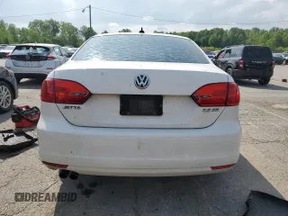 2013 Volkswagen Jetta SE with VIN 3VWDP7AJ4DM351667, listed as a Copart auction lot 54541425 with 185,854 mi miles and Salvage title. Bid and sale history available at DreamBid. Image 6.