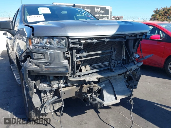 2019 Chevrolet Silverado 1500 LT with VIN 3GCPYDEK1KG242867, listed as a IAAI auction lot 41342133 with 119,442 mi miles. Bid and sale history available at carsss.com. Image 18.