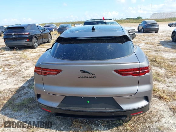 2024 Jaguar I-PACE R-Dynamic HSE with VIN SADHM2S12R1634818, listed as a IAAI auction lot 40531501 with 1 mi miles. Bid and sale history available at carsss.com. Image 16.