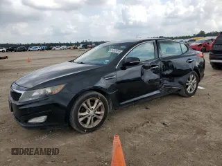 2013 Kia Optima LX z VIN 5XXGM4A77DG140881, wystawiony jako Copart lot #54569915 z przebiegiem 203 265 mil mil oraz Szkoda całkowita • Salvage title. Historia ofert i sprzedaży dostępna na DreamBid. Obrazek 1.