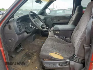 1998 Dodge 1500 with VIN 1B7HC13Y2WJ171868, listed as a Copart auction lot 55845325 with 170,017 mi miles and Clean Title. Bid and sale history available at DreamBid. Image 7.