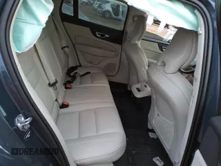 2020 Volvo V60 z VIN YV4102WK6L1034139, wystawiony jako Copart lot #71106432 z przebiegiem Nie podano mil oraz . Historia ofert i sprzedaży dostępna na DreamBid. Obrazek 10.