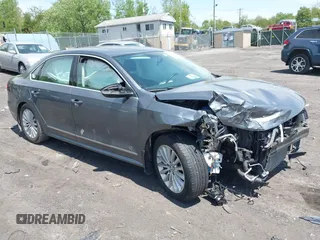 2016 Volkswagen Passat SE with VIN 1VWBS7A34GC049728, listed as a IAAI auction lot 42248027 with 83,215 mi miles and . Bid and sale history available at DreamBid. Image 1.