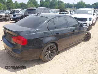 2011 BMW 3 Series 328i with VIN WBAPH7G57BNM55836, listed as a IAAI auction lot 42405211 with 143,270 mi miles and . Bid and sale history available at DreamBid. Image 4.