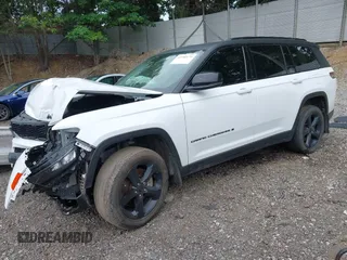 2023 Jeep Grand Cherokee Limited с VIN 1C4RJKBG6P8719663, выставлен на аукционе IAAI как лот 42480179 с пробегом 58 415 миль миль и . История ставок и продаж доступна на DreamBid. Изображение 17.