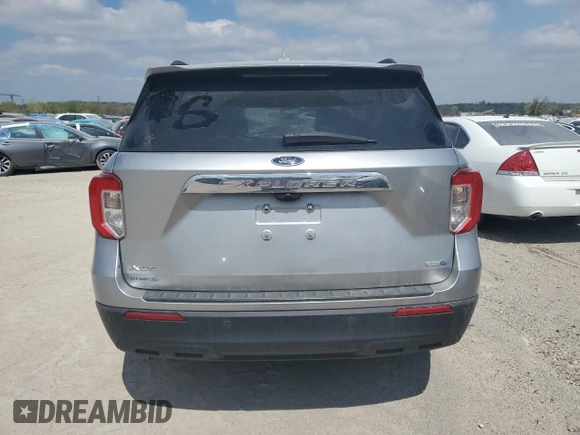 2020 Ford Explorer XLT with VIN 1FMSK8DH0LGB16050, listed as a Copart auction lot 52602235 with 120,680 mi miles and Clean Title. Bid and sale history available at DreamBid. Image 6.