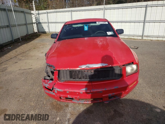 2007 Ford Mustang Deluxe with VIN 1ZVFT80N775344981, listed as a Copart auction lot 48111245 with 225,685 mi miles and Salvage Title. Bid and sale history available at carsss.com. Image 5.