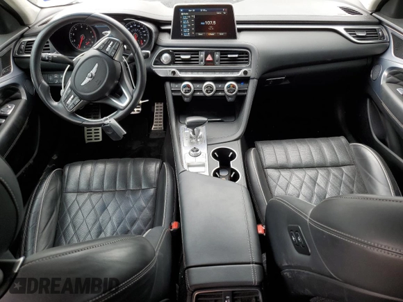 2020 Genesis G70 3.3T z VIN KMTG34LE2LU063944, wystawiony jako Copart lot #53938665 z przebiegiem 50 187 mil mil oraz Czysty tytuł • Clean title. Historia ofert i sprzedaży dostępna na DreamBid. Obrazek 8.