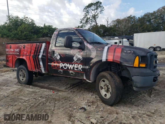 2007 Ford F-250 XL with VIN 1FTSF21P97EB07964, listed as a Copart auction lot 40119684 with 215,318 mi miles and Salvage Title. Bid and sale history available at DreamBid. Image 4.