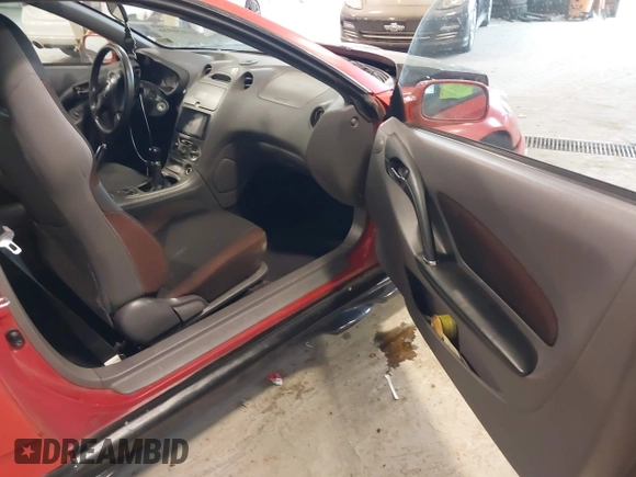 2002 Toyota Celica GT with VIN JTDDR32T320112729, listed as a IAAI auction lot 41420916 with 265,386 mi miles and . Bid and sale history available at DreamBid. Image 5.