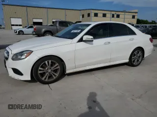 2015 Mercedes-Benz E 350 Sport z VIN WDDHF5KB9FB136868, wystawiony jako Copart lot #56511365 z przebiegiem 144 830 mil mil oraz Szkoda całkowita • Salvage title. Historia ofert i sprzedaży dostępna na DreamBid. Obrazek 1.