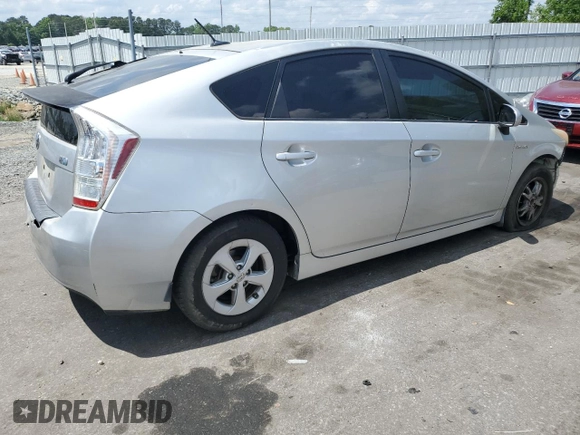 2010 Toyota Prius II z VIN JTDKN3DU4A0074239, wystawiony jako Copart lot #55297375 z przebiegiem 232 597 mil mil oraz Szkoda całkowita • Salvage title. Historia ofert i sprzedaży dostępna na DreamBid. Obrazek 3.