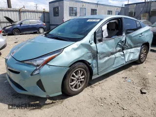 2016 Toyota Prius Two with VIN JTDKBRFU4G3006135, listed as a Copart auction lot 50392785 with 131,954 mi miles and Salvage Title. Bid and sale history available at DreamBid. Image 1.