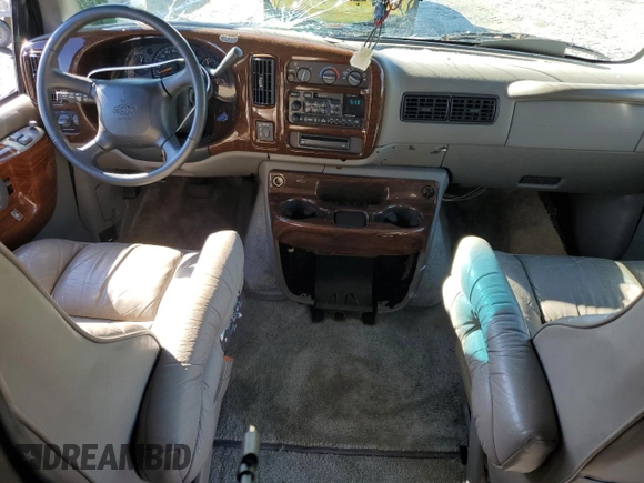 2000 Chevrolet Express Cargo Van w/YF7 with VIN 1GBFG15R2Y1196746, listed as a Copart auction lot 81061924 with 88,335 mi miles and Salvage Title. Bid and sale history available at carsss.com. Image 8.