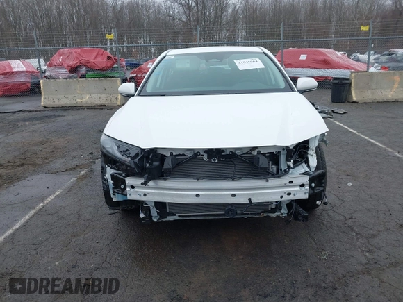 2025 Toyota Camry LE with VIN 4T1DAACK1SU504839, listed as a IAAI auction lot 41845964 with 11,934 mi miles and . Bid and sale history available at DreamBid. Image 13.