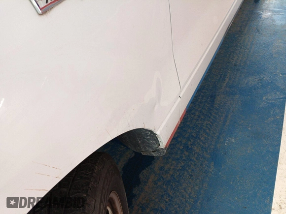 2013 Ford F-150 XL с VIN 1FTMF1EM2DKE77413, выставлен на аукционе IAAI как лот 42679287 с пробегом 185 602 миль миль и . История ставок и продаж доступна на DreamBid. Изображение 4.
