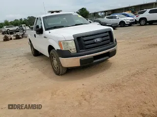 2010 Ford F-150 XL with VIN 1FTMF1CW2AFC54023, listed as a Copart auction lot 57428195 with 183,892 mi miles and Salvage title. Bid and sale history available at DreamBid. Image 13.