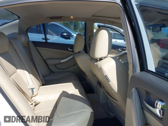 2005 Infiniti G35 with VIN JNKCV51F05M305186, listed as a IAAI auction lot 42231602 with Not Provided miles and . Bid and sale history available at DreamBid. Image 8.