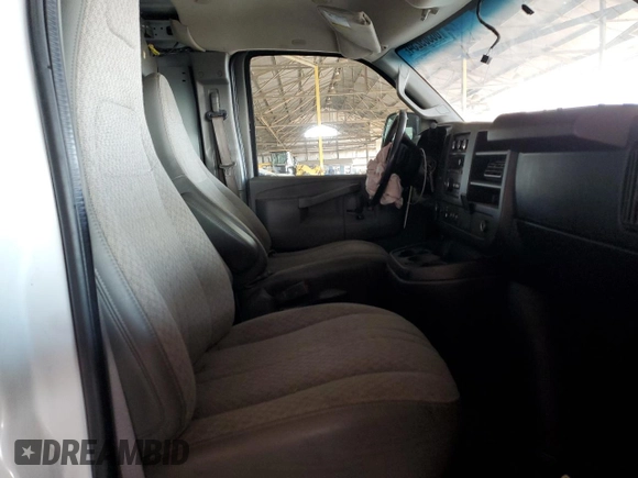 2018 Chevrolet Express Cargo Van with VIN 1GCWGAFP8J1266815, listed as a Copart auction lot 86369234 with 236,594 mi miles and Salvage Title. Bid and sale history available at carsss.com. Image 11.