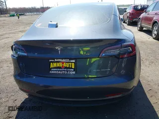 2018 Tesla Model 3 Long Range Battery z VIN 5YJ3E1EB1JF093175, wystawiony jako IAAI lot #41766128 z przebiegiem Nie podano mil oraz . Historia ofert i sprzedaży dostępna na DreamBid. Obrazek 15.