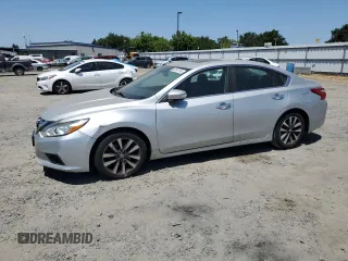 2017 Nissan Altima SV with VIN 1N4AL3AP3HC252561, listed as a Copart auction lot 60097745 with 142,399 mi miles and Clean title. Bid and sale history available at DreamBid. Image 1.