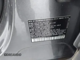 2021 Volkswagen Tiguan S z VIN 3VV1B7AX0MM030915, wystawiony jako IAAI lot #42198262 z przebiegiem 47 500 mil mil oraz . Historia ofert i sprzedaży dostępna na DreamBid. Obrazek 9.