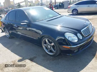2006 Mercedes-Benz E 350 z VIN WDBUF56J36A808261, wystawiony jako IAAI lot #42130945 z przebiegiem 113 194 mil mil oraz . Historia ofert i sprzedaży dostępna na DreamBid. Obrazek 1.