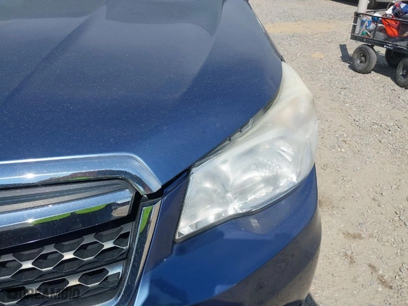 2014 Subaru Forester 2.5i Premium with VIN JF2SJAEC0EH506212, listed as a IAAI auction lot 41790943 with 71,288 mi miles. Bid and sale history available at carsss.com. Image 6.