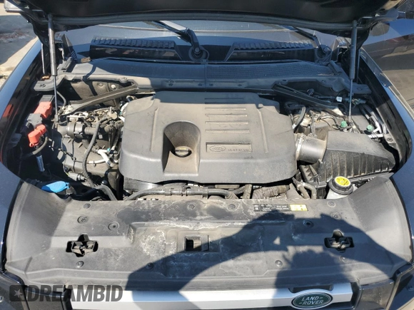 2022 Land Rover Defender with VIN SALEWERU0N2087281, listed as a Copart auction lot 67636814 with 25,546 mi miles and Salvage title. Bid and sale history available at DreamBid. Image 12.