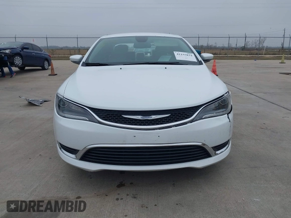 2016 Chrysler 200 Limited with VIN 1C3CCCAB8GN181503, listed as a IAAI auction lot 41155834 with 78,547 mi miles. Bid and sale history available at carsss.com. Image 12.
