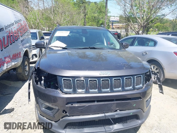 2018 Jeep Compass Latitude with VIN 3C4NJCBB3JT194188, listed as a IAAI auction lot 41996510 with 68,855 mi miles and . Bid and sale history available at DreamBid. Image 12.