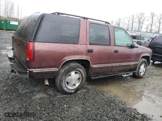 1996 Chevrolet Tahoe with VIN 1GNEK13R9TJ359434, listed as a Copart auction lot 51367105 with 257,669 mi miles and Clean Title. Bid and sale history available at carsss.com. Image 3.
