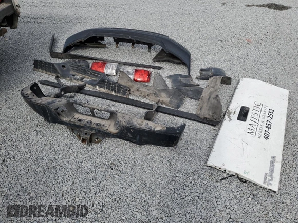 2012 Toyota Tundra 2WD SR with VIN 5TFTY5F12CX007451, listed as a Copart auction lot 85723164 with 236,459 mi miles and Salvage Title. Bid and sale history available at carsss.com. Image 12.