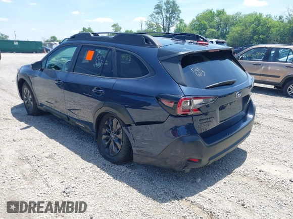 2025 Subaru Outback Onyx with VIN 4S4BTALC0S3245647, listed as a IAAI auction lot 42647564 with 3,472 mi miles and . Bid and sale history available at DreamBid. Image 3.